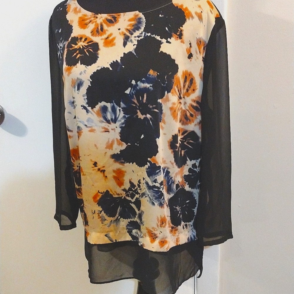 💜5/$25💜 DKNY Size large